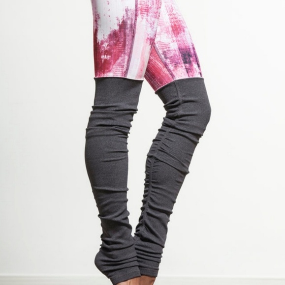 💗Alo Goddess Ribbed Leggings💗 - Picture 2 of 8